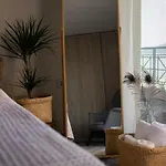 Arty Loft With Sea & Views 公寓 扎金索斯镇