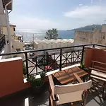 Arty Loft With Sea & Views 公寓 扎金索斯镇