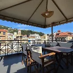 公寓 Arty Loft With Sea & Views 扎金索斯镇