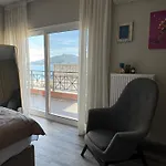 Arty Loft With Sea & Views 公寓 *