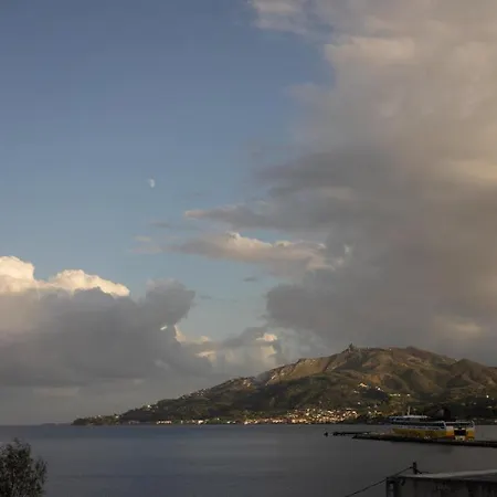 Arty Loft With Sea & Views Apartment Zakynthos Town