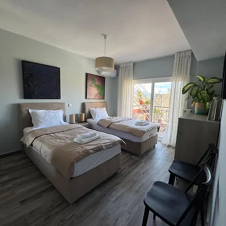 Arty Loft With Sea & Views