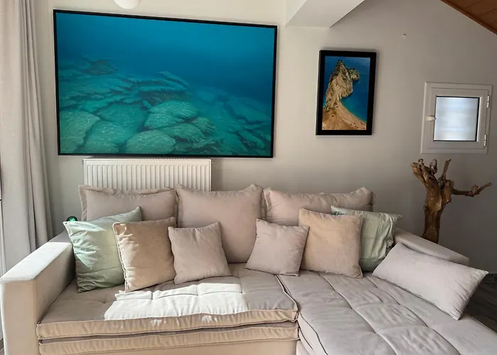 Arty Loft With Sea & Views Zakynthos